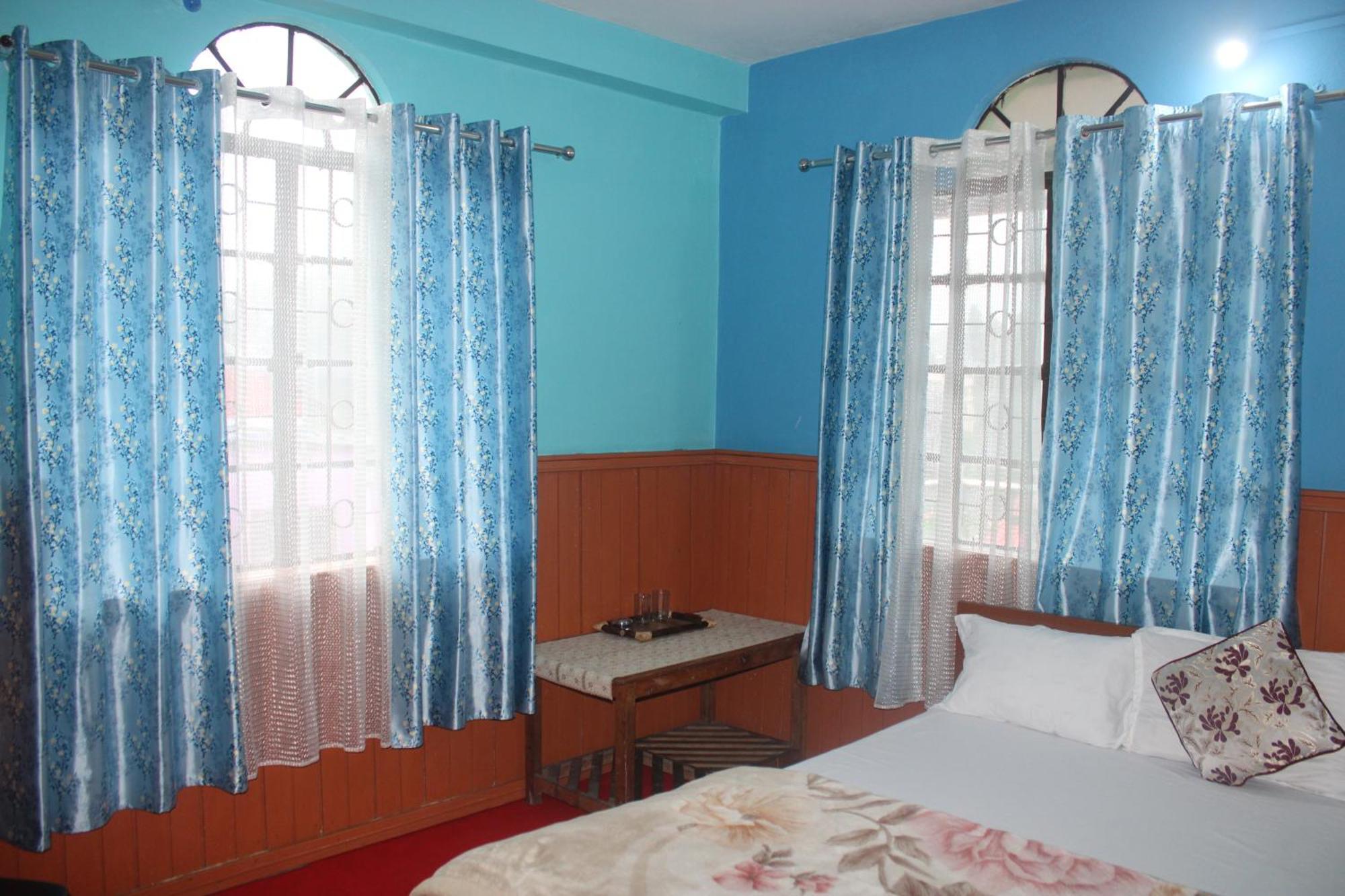 Hotel Labonya Lava Extérieur photo